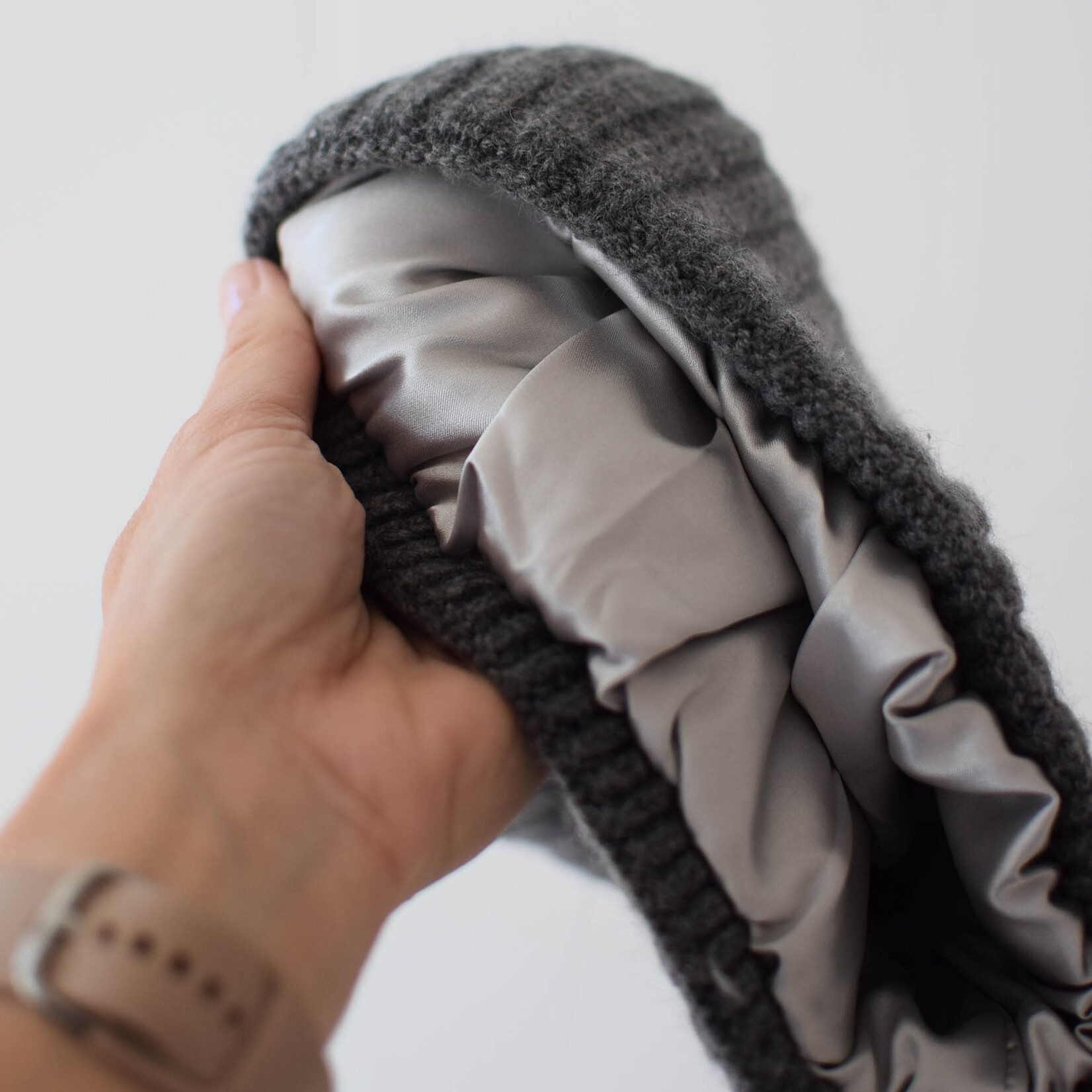 Tuque doublée satin Gris foncé