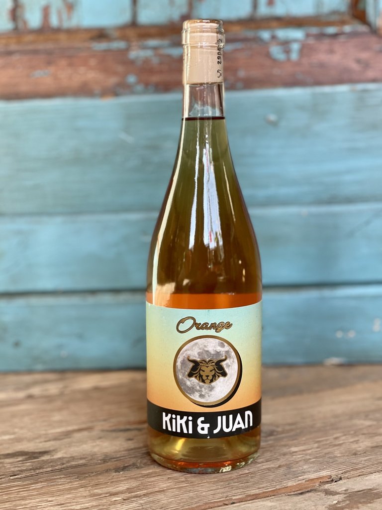 Kiki & Juan, Orange (2024)