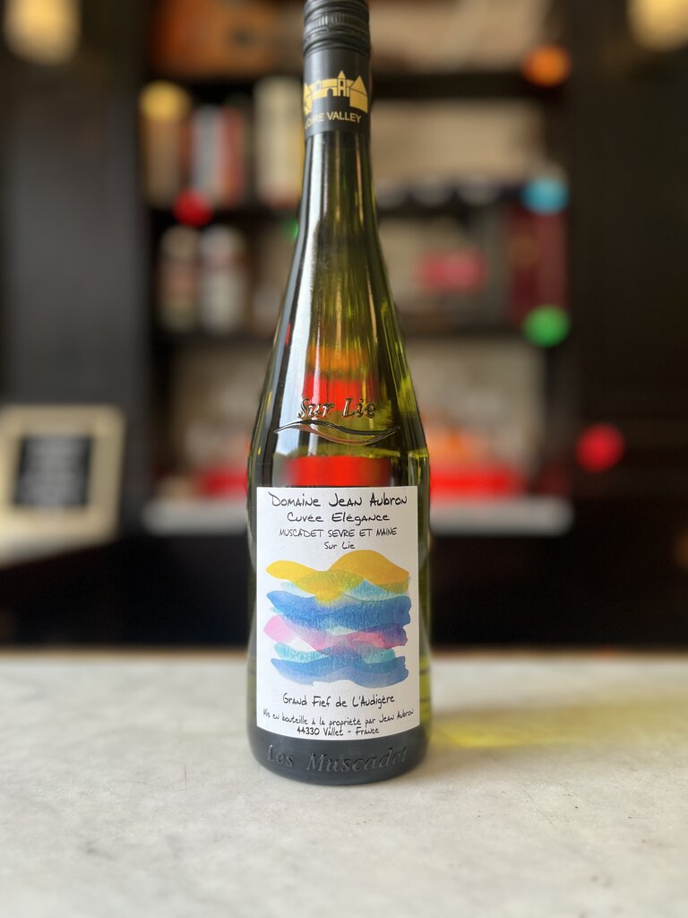 Jean Pascal Aubron, Muscadet Sèvre-et-Maine Sur Lie Cuvée Elegance (2022)