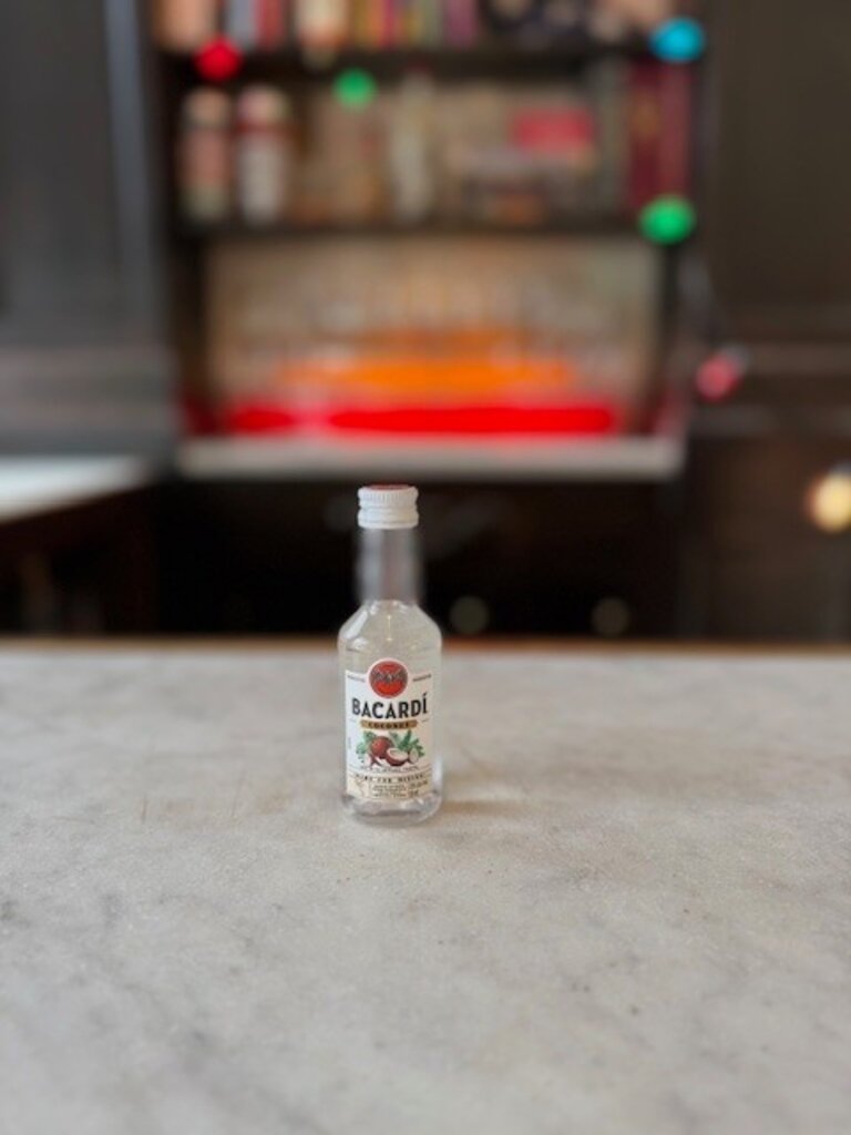 Bacardi, Coconut Rum, 50 mL, nip