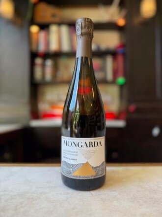 Mongarda, Prosecco di Valdobbiadene Superiore Extra Brut Metodo Classico (2021)