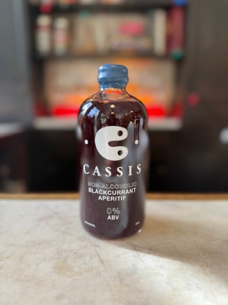 C. Cassis, Blackcurrant Aperitif Concentrate 0% Alcohol, 475 mL