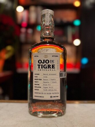 Ojo de Tigre, Mezcal Artesenal Joven, 750 mL