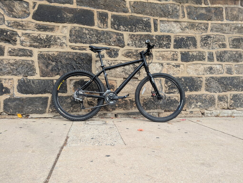 Used Bike: Cannondale Headshock Black
