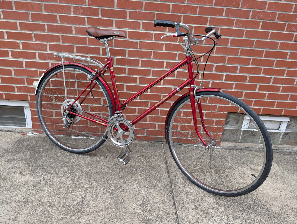 Used Raleigh Sprite Cruiser Medium/Large Red