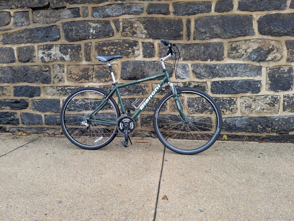 USED Bianchi Advantage Hybrid Forest Green 18.5"