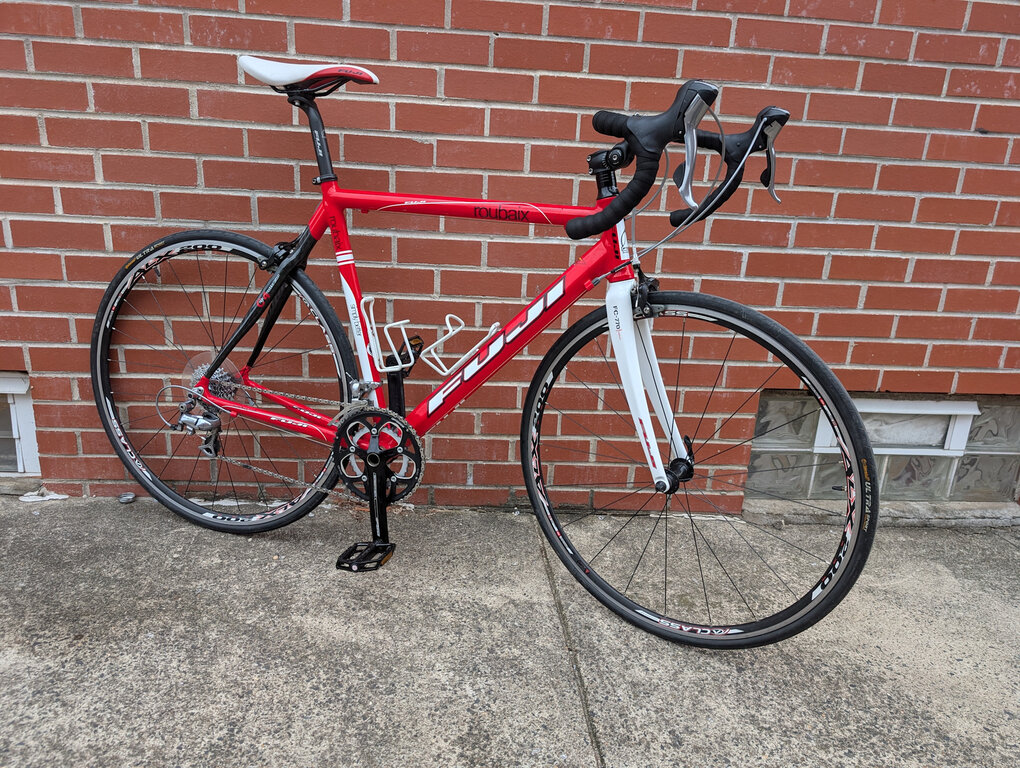 Used Fuji Roubaix 56cm Red