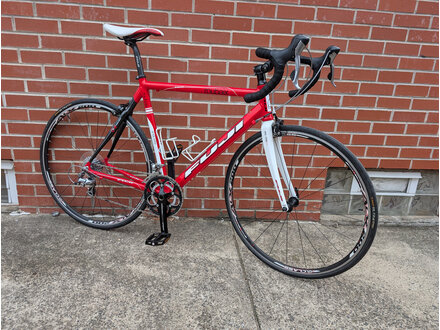 Used Fuji Roubaix 56cm Red