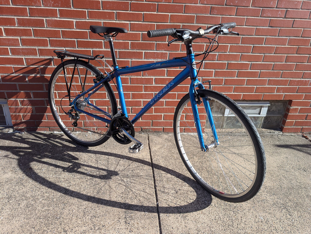 Trek 7.3 FX Blue Medium