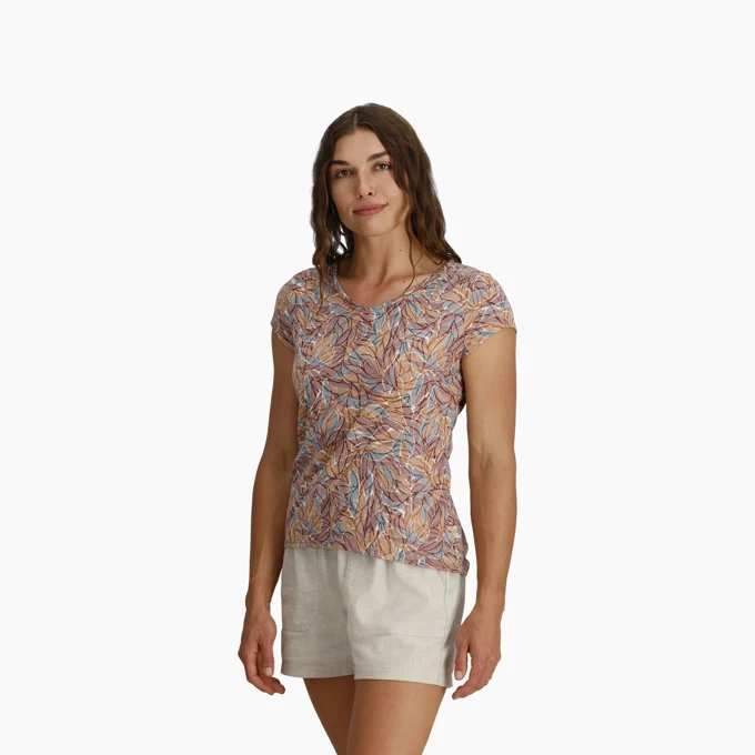 Featherweight Tee