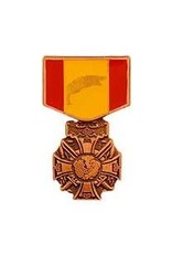 Pin - Medal Vietnam Cross of Gallantry