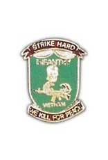 Pin - Vietnam Strike Hard, We Kill for Peace