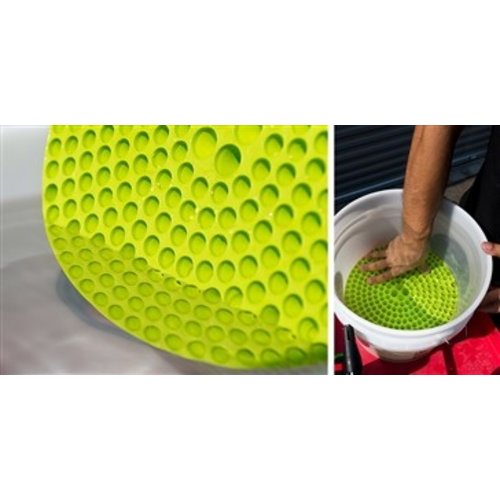 Chemical Guys Canada 2 Bucket & 1 Dirt Trap Combo (Lime Green) Chemical Guys Canada 2 Bucket & 1 Dirt Trap Combo (Lime Green)