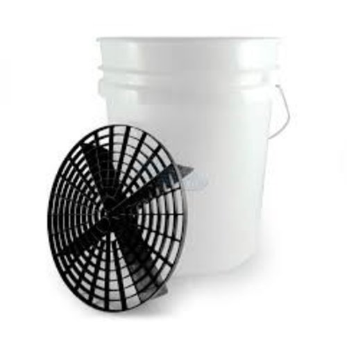 Chemical Guys Canada 2 Bucket & 1 Grit Guard Combo Chemical Guys Canada 2 Bucket & 1 Grit Guard Combo