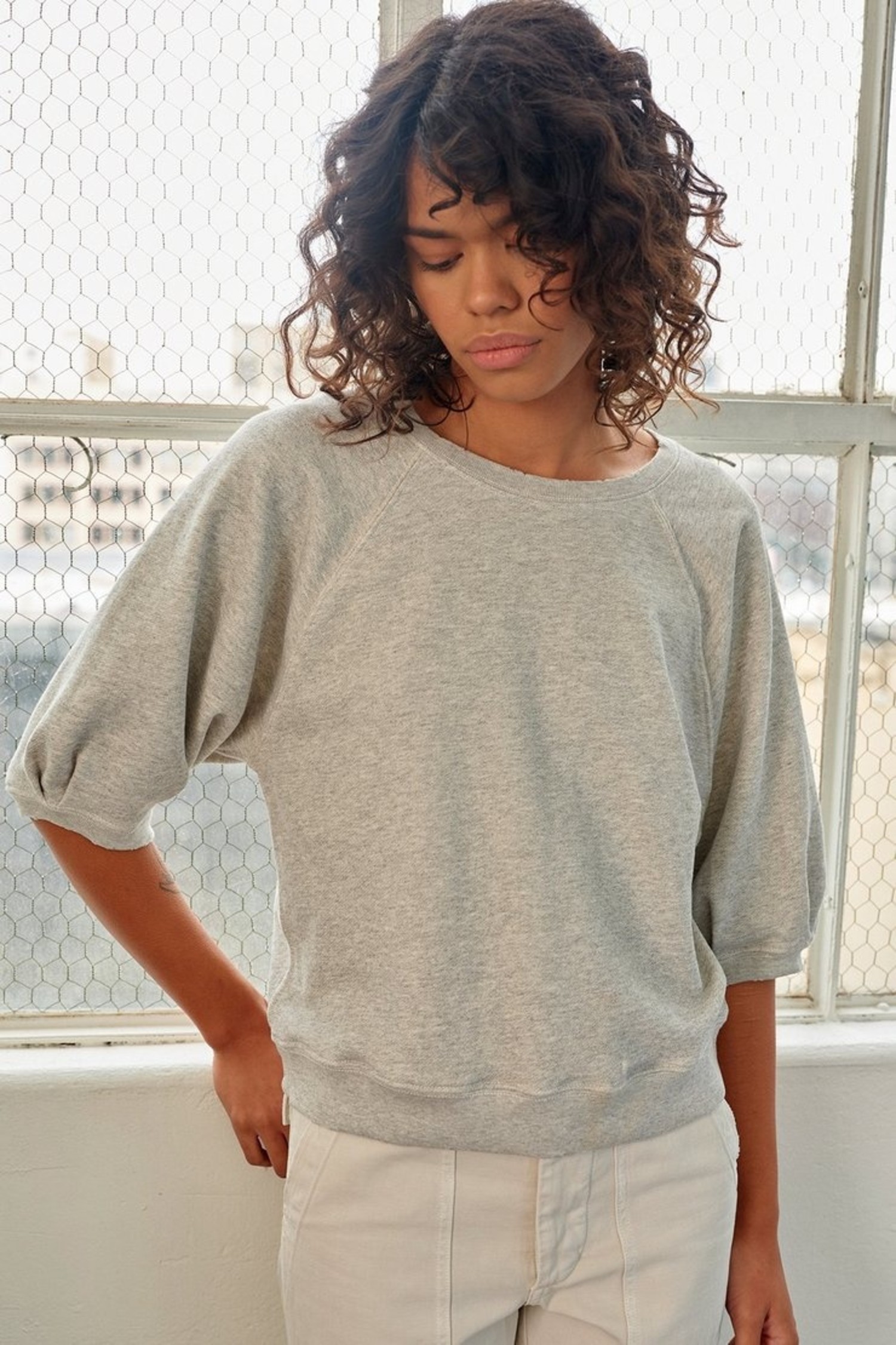 grey puff sleeve sweatshirt