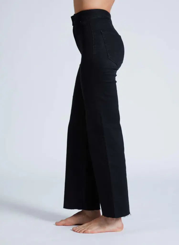 ASKK NY Cropped Brighton