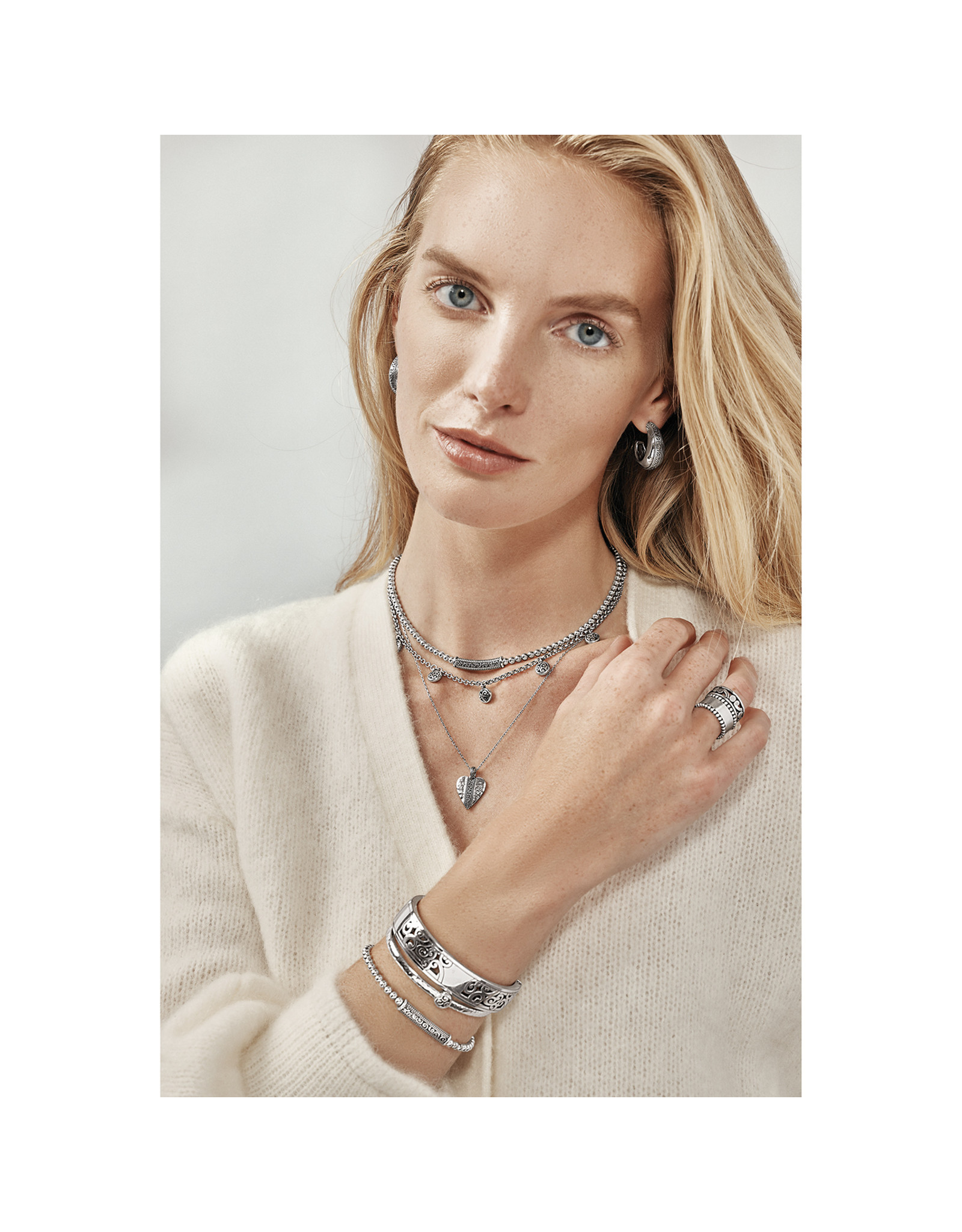 Brighton Brighton JM7080 Mingle Adore Bar Collar Necklace