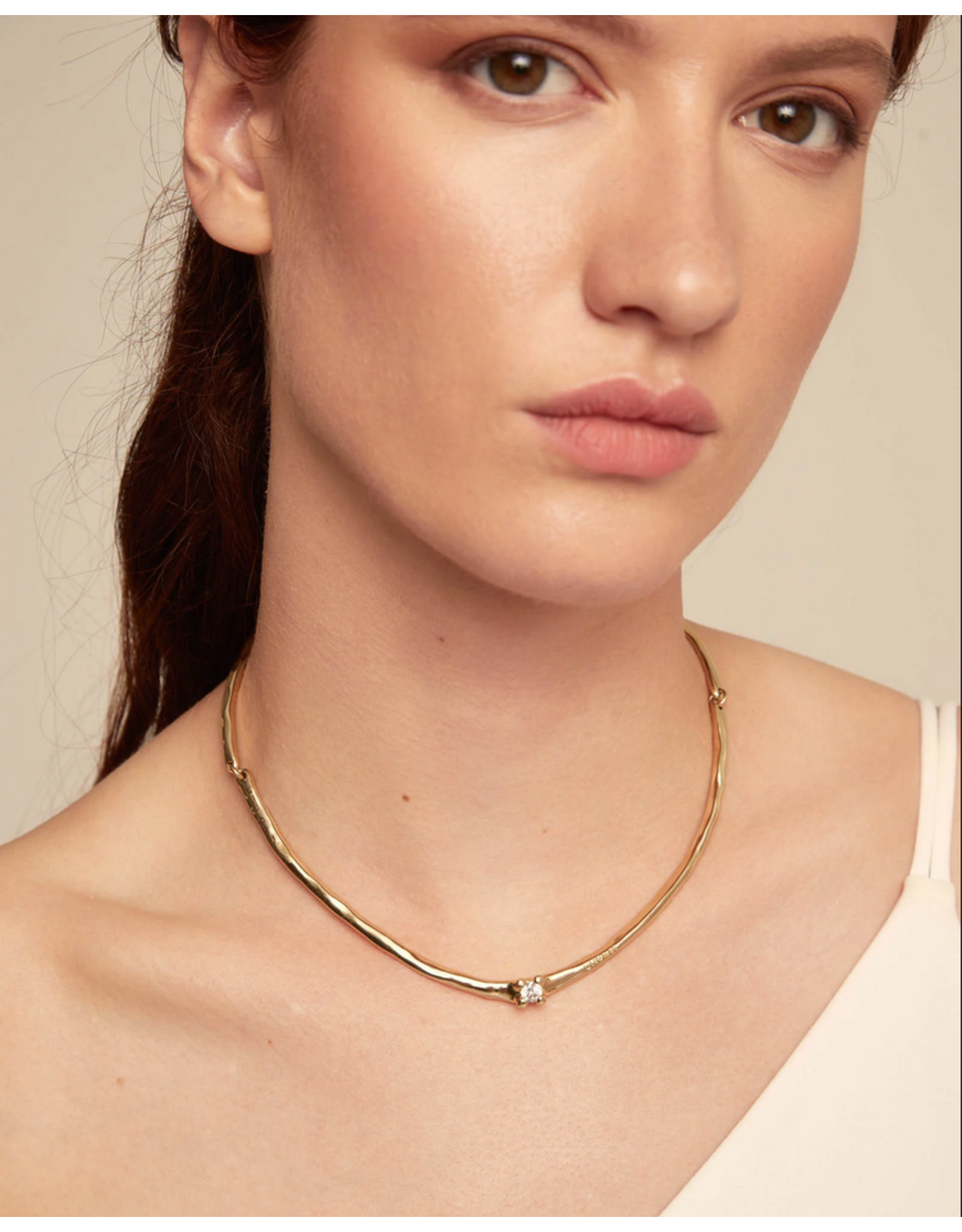 Uno de 50 Uno de 50 COL1913BLNORO00L Gold Cosmos Solitaire Necklace