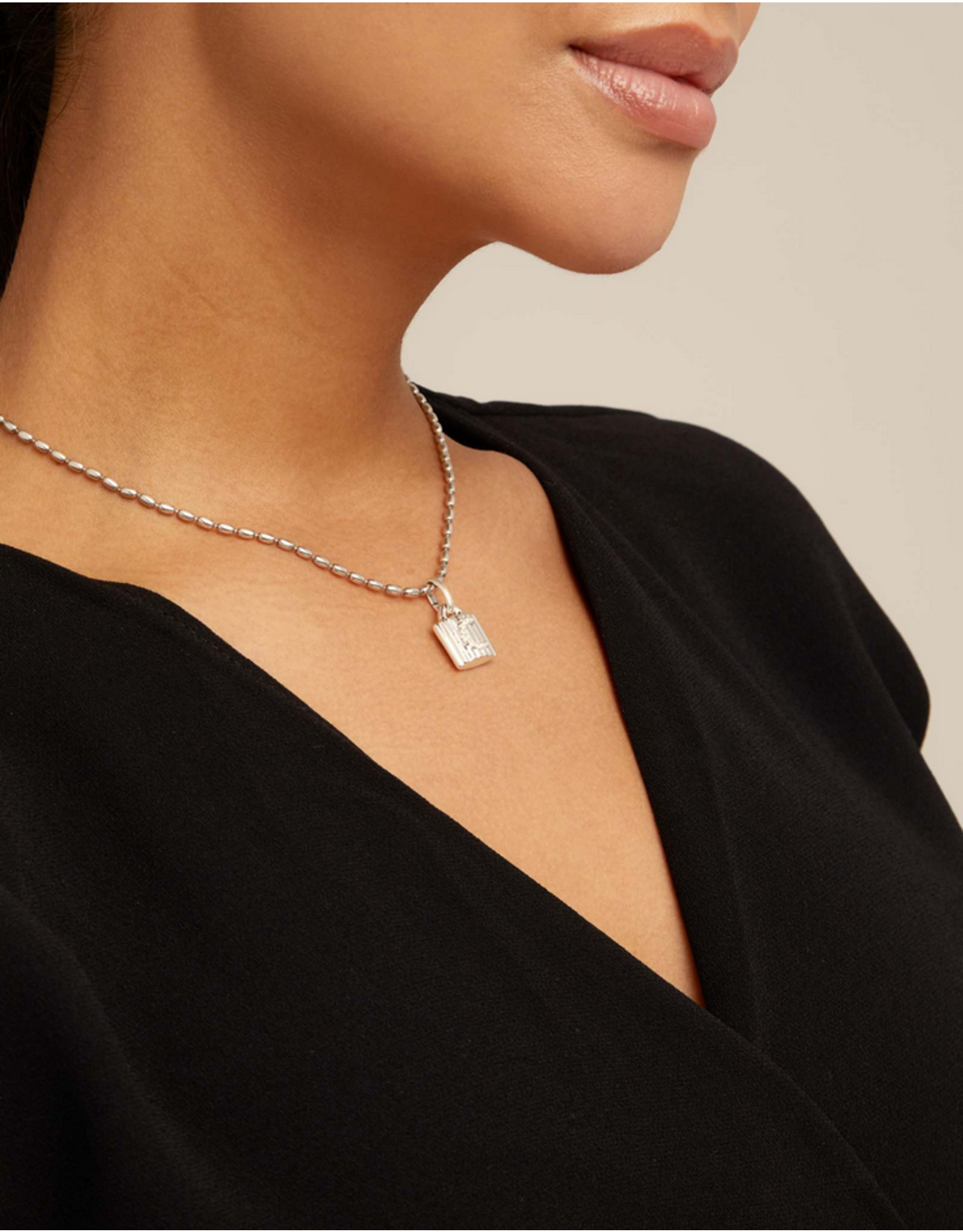 Uno de 50 Uno de 50 COL1807MTL0000U My Chain Charm Necklace