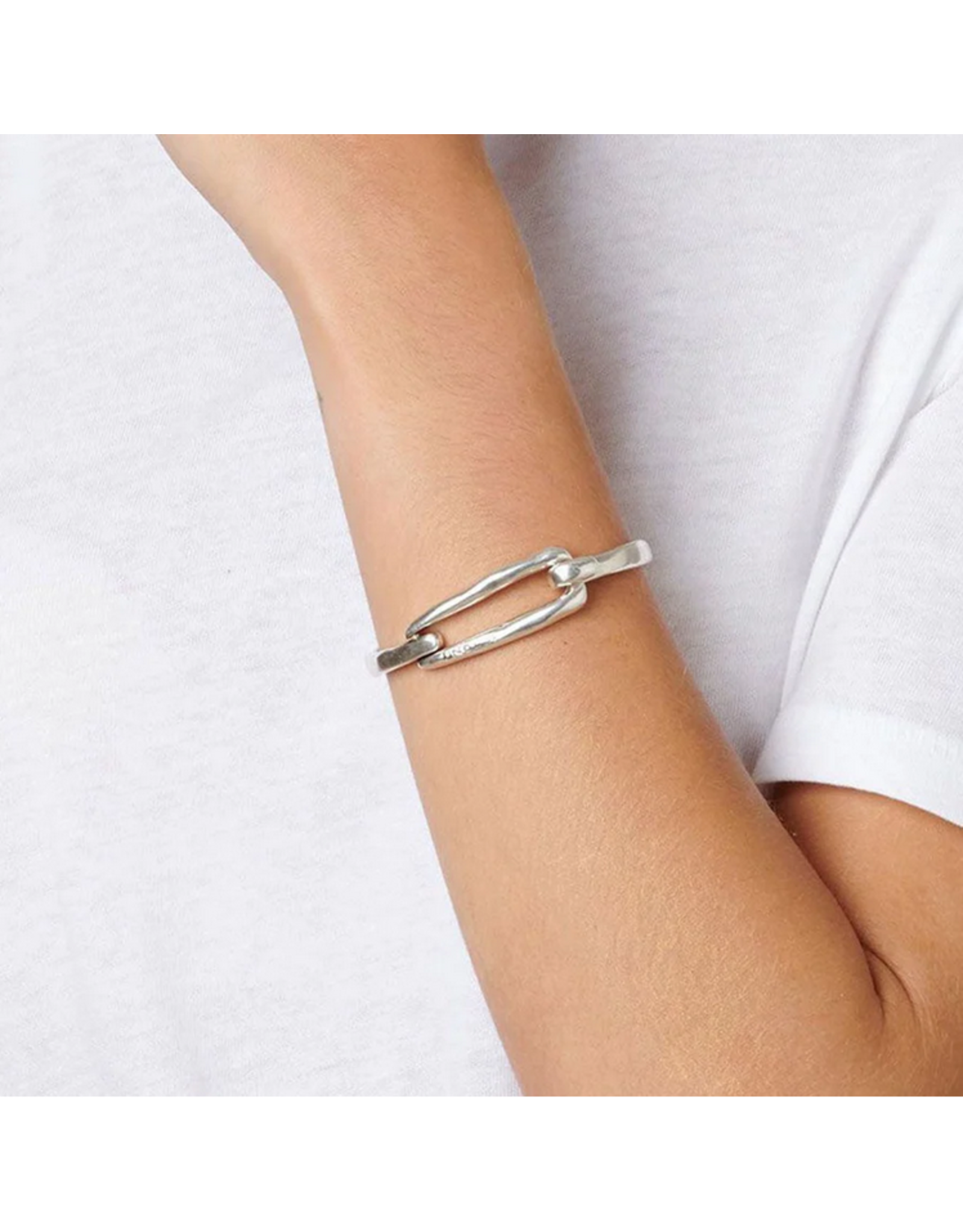 Uno de 50 Uno de 50 PUL1721MTL0000M Tied Hinged Bracelet