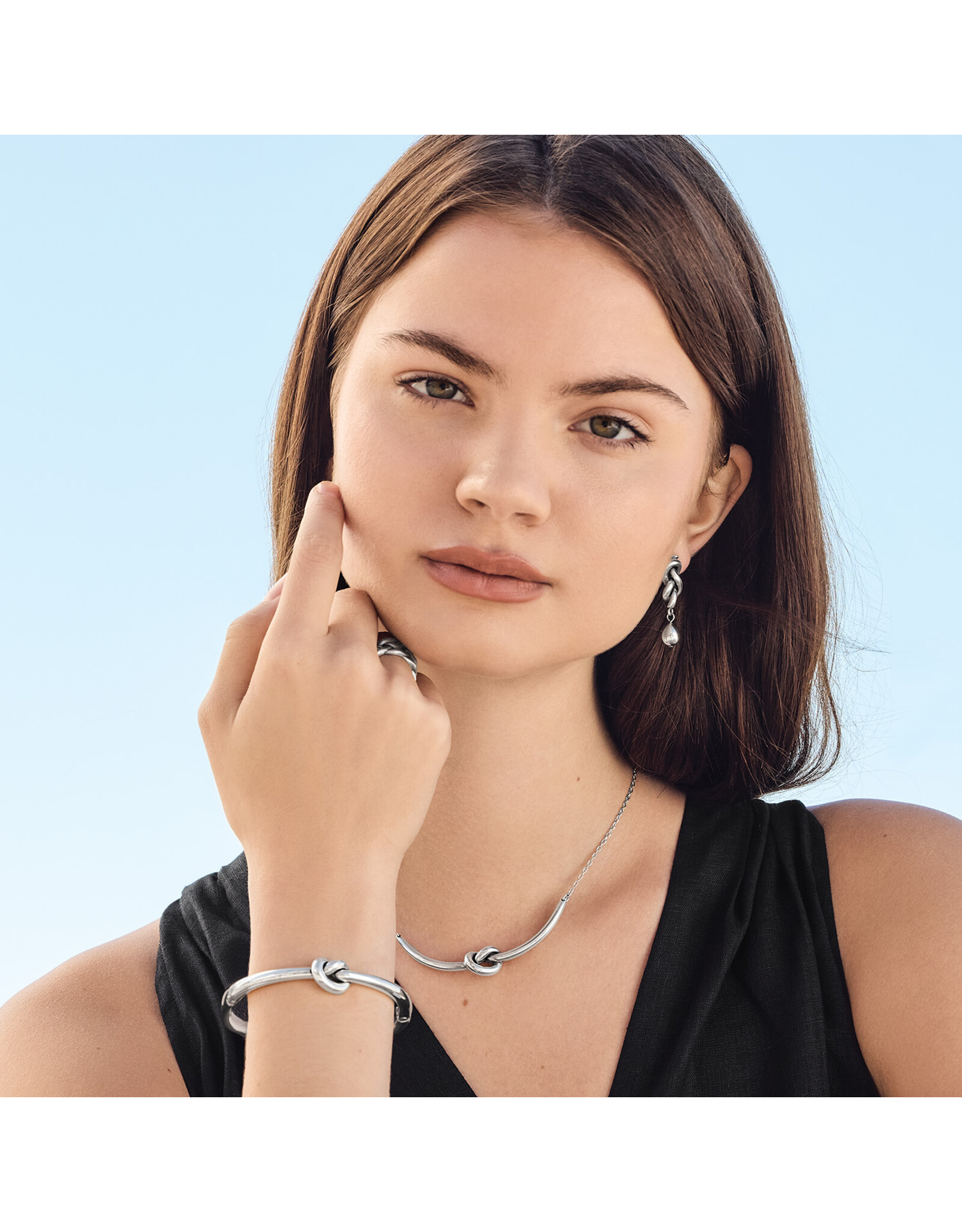 Brighton Brighton JF0317 Interlok Single Knot Hinged Bangle