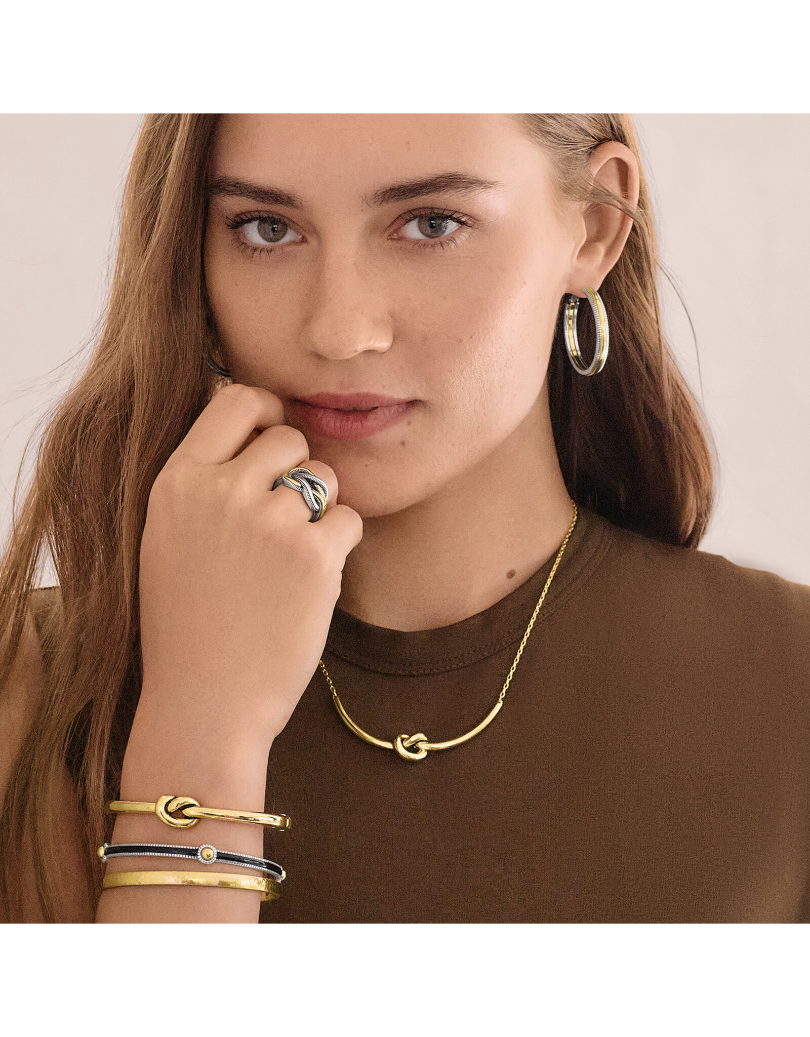 Brighton Brighton JF0316 Interlok Single Knot Gold Hinged Bangle