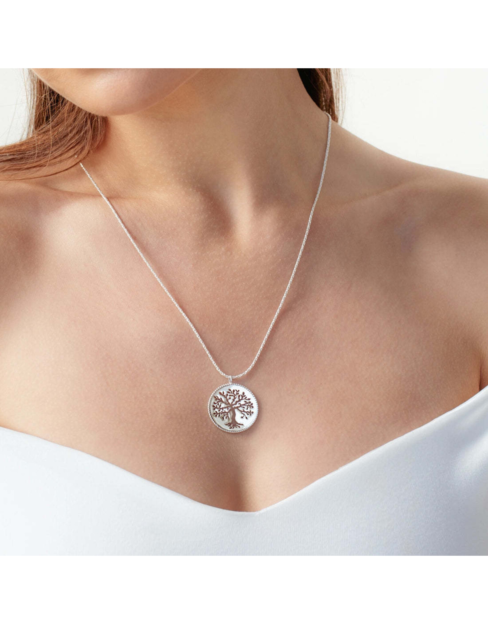 Rizen Rizen 390002SS Olive Tree Rooted Rope Silver Necklace