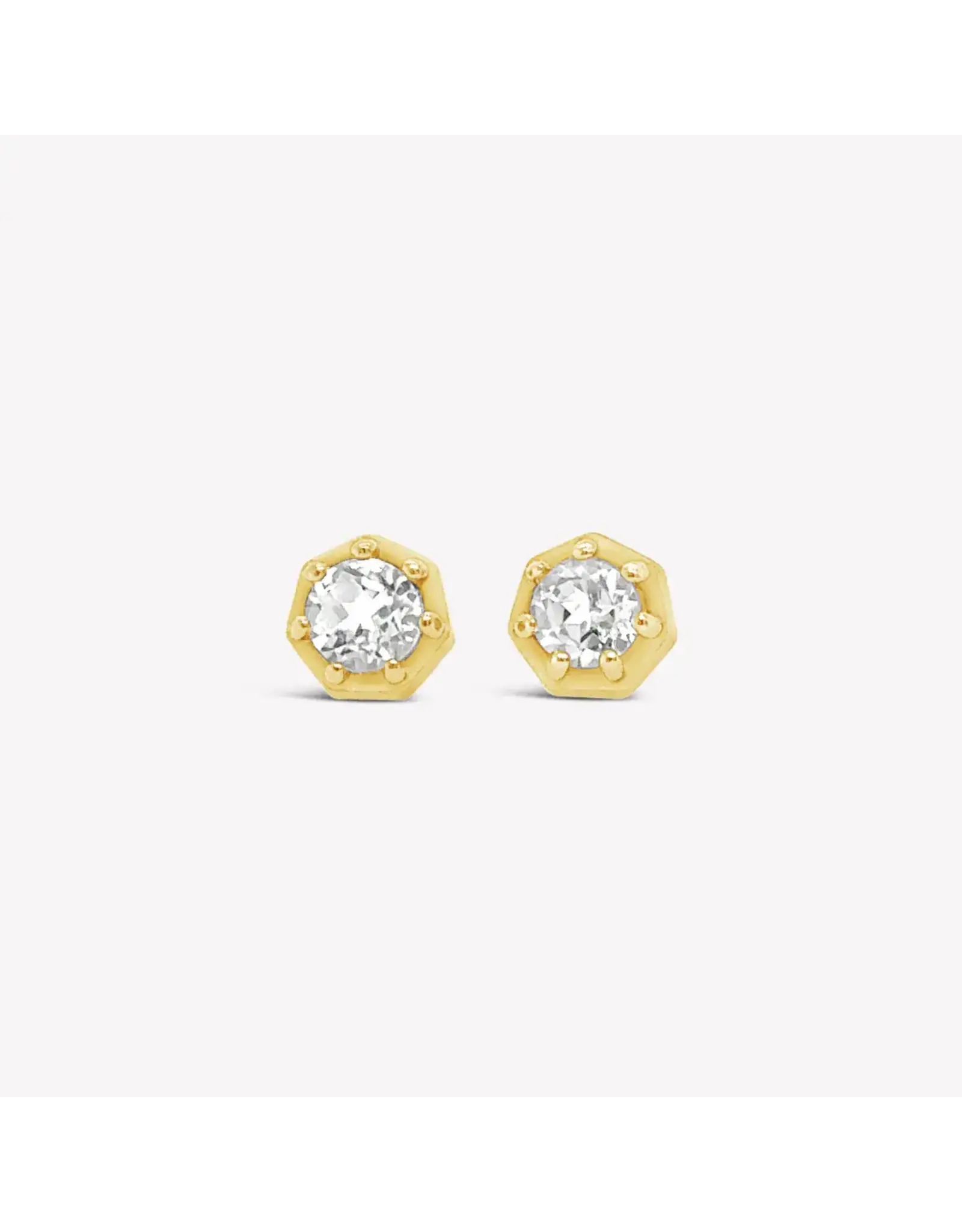 Rizen Rizen 290010GD-WT Ebenezer Solitaire White Stud Gold Earrings