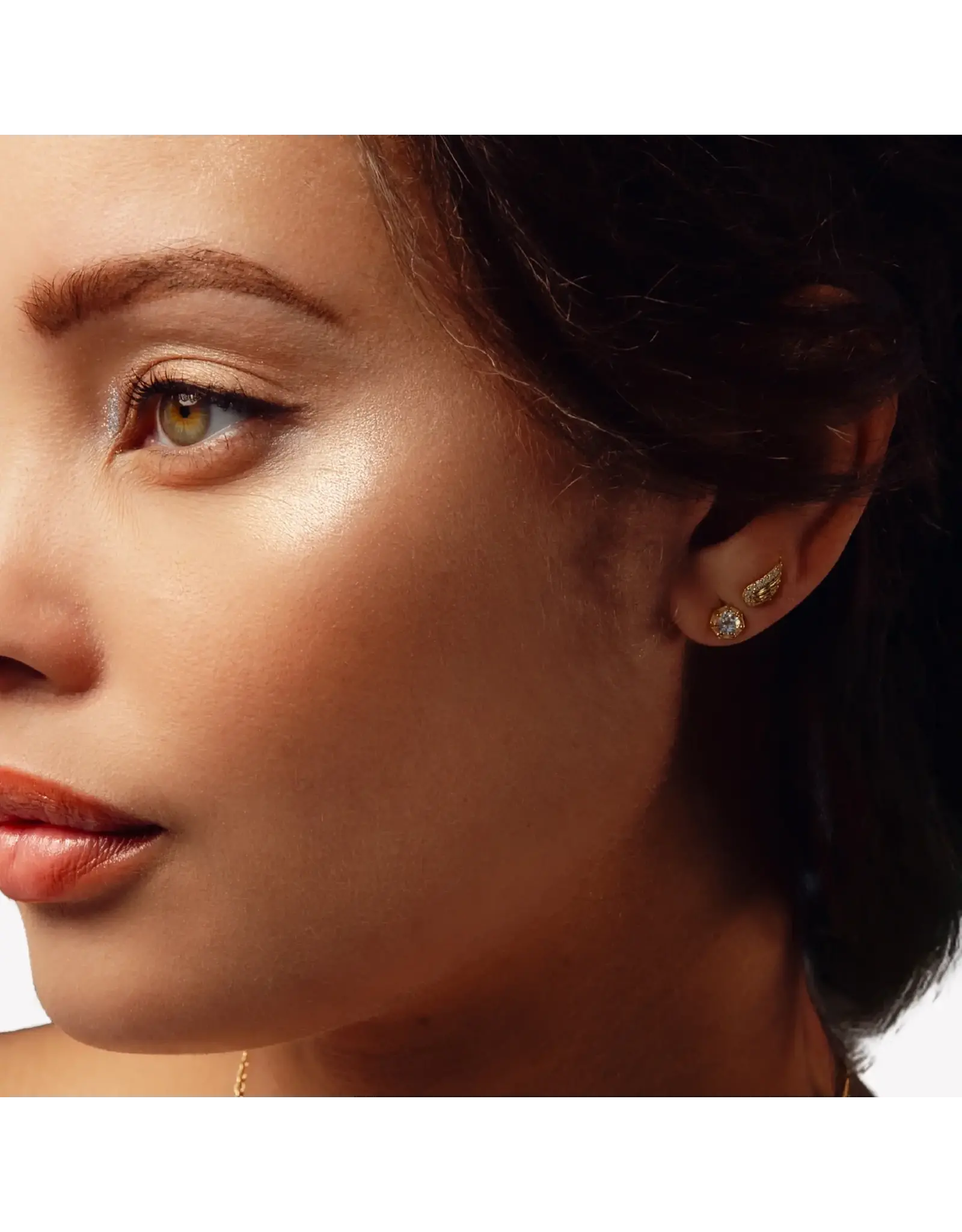 Rizen Rizen 290021GD-CZ Divine Wings Earring Gold
