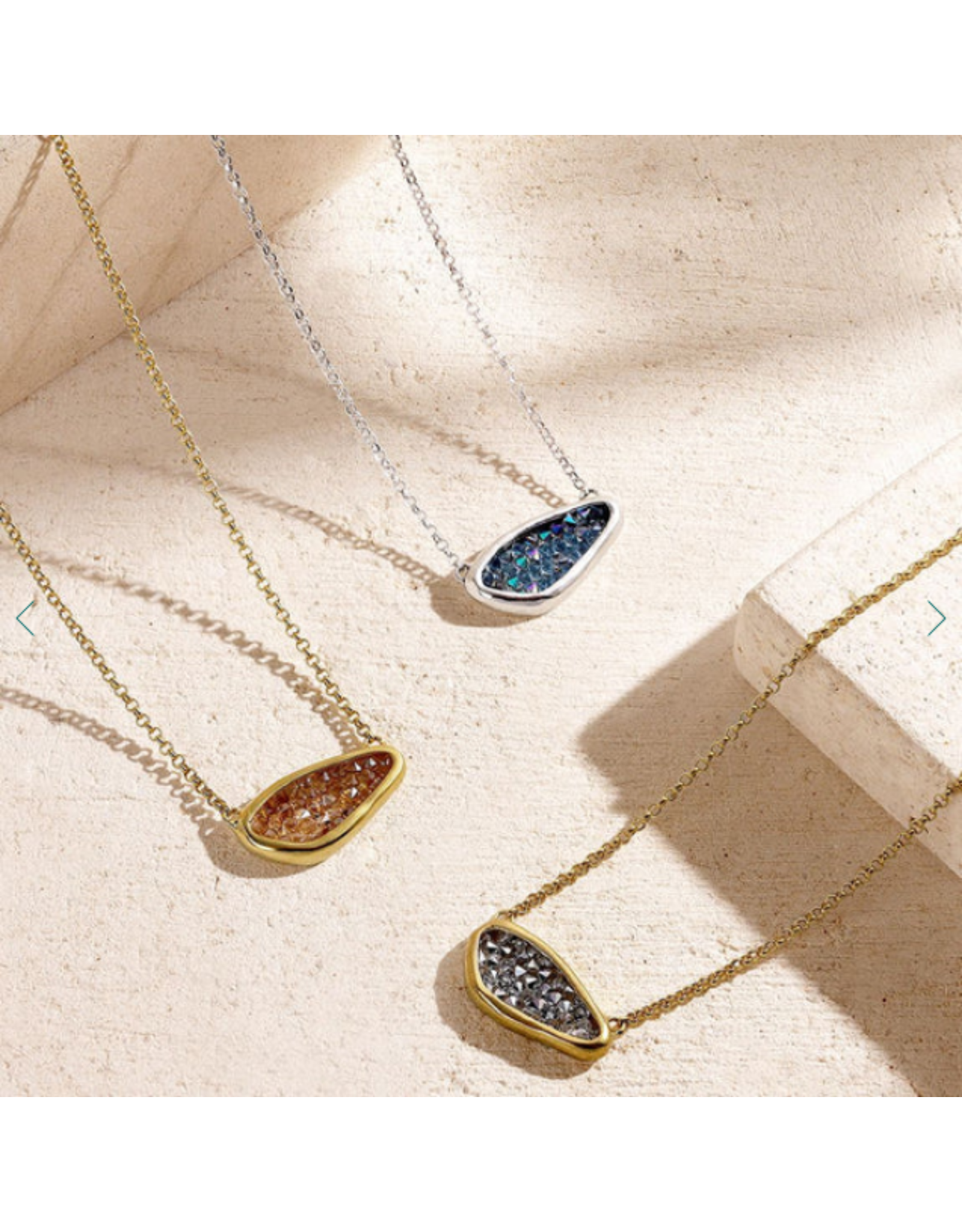 Waxing Poetic Waxing Poetic KD5CCBR-16 Kristal Petite Dream Traveler Necklace