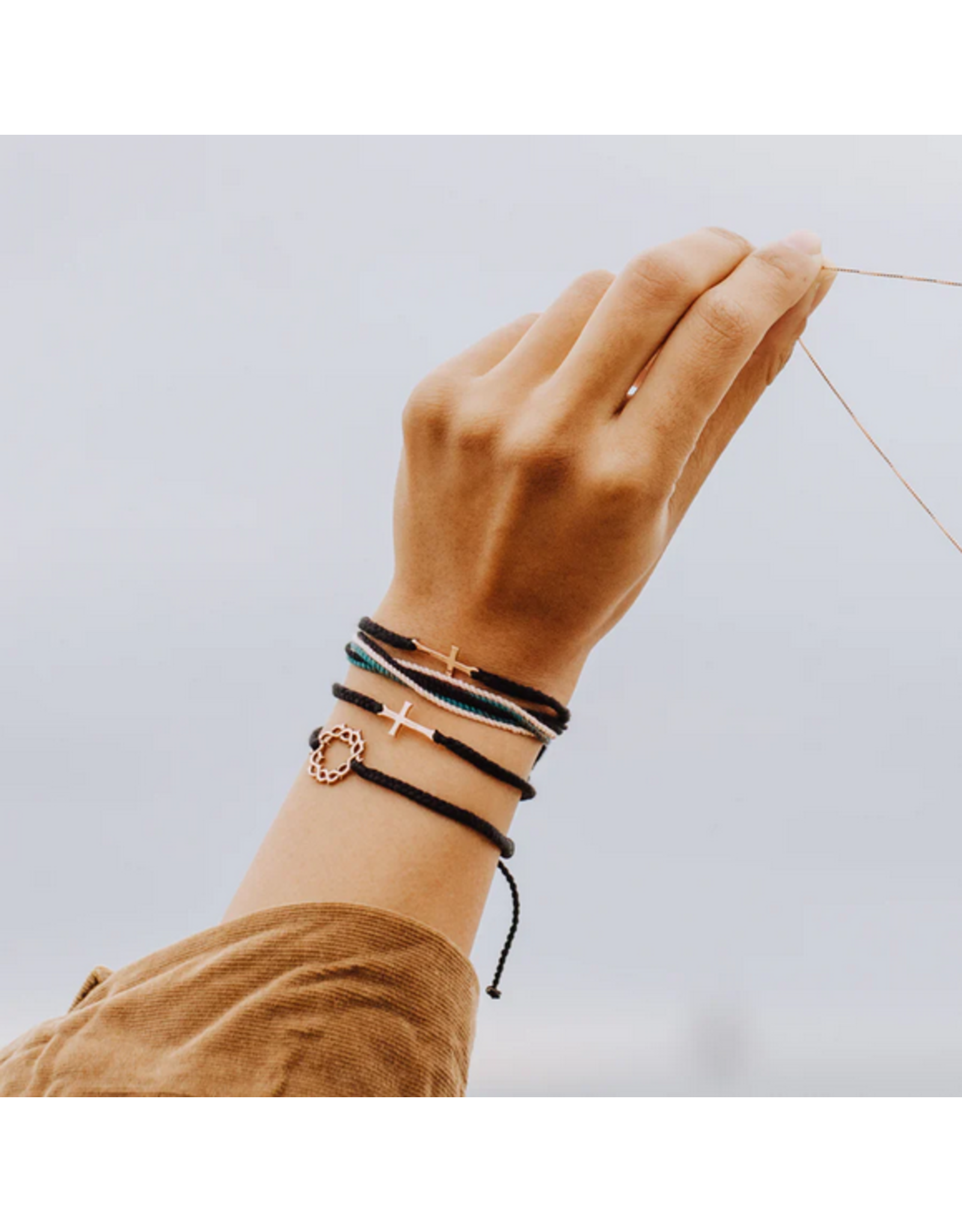 Rizen Rizen 570005-BK-S-24 Stay Salty Black Braided Cord Bracelet