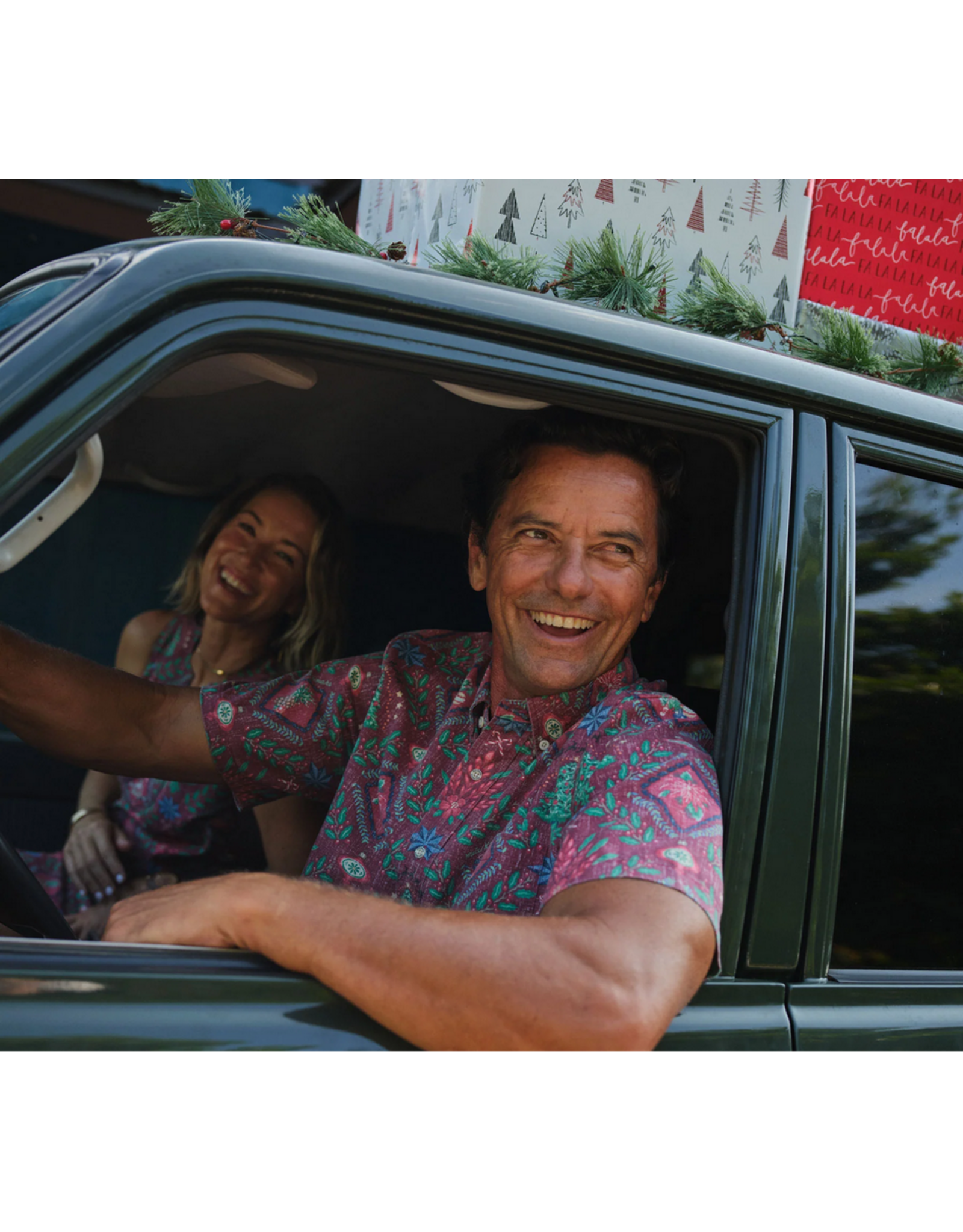 Reyn Spooner Reyn M687012625 Hawaiian Christmas 2025 Pullover Red