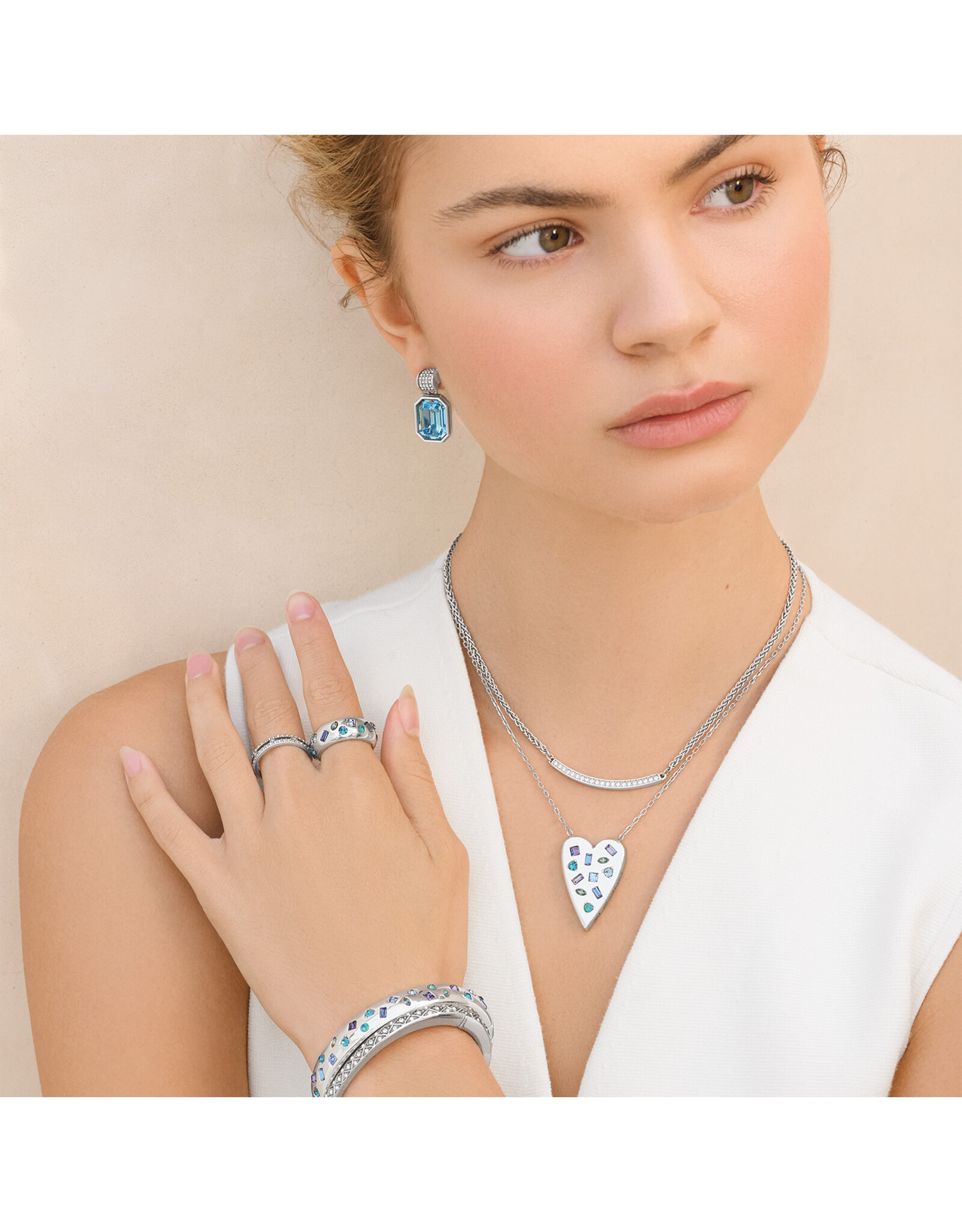 Brighton Brighton JF0425 Love Messages B Radiant Hinged Bangle