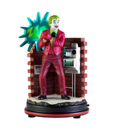 Dc Comics ( Collector resin Figurine  ) Joker