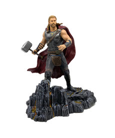 Marvel ( Diamond Select Toys Figurine ) Thor Ragnarok