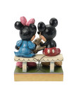 Disney traditions Disney ( Figurine Disney Traditions ) Mickey & Minnie Livre