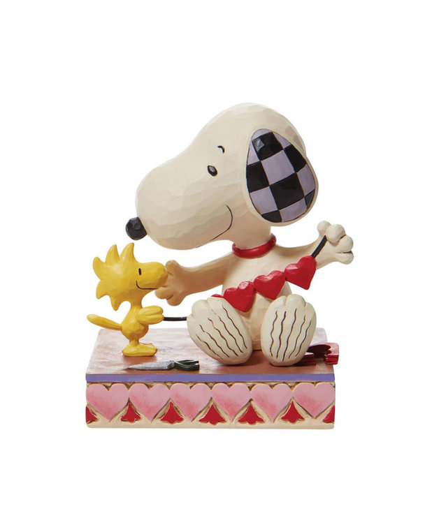 Peanuts ( Jim Shore Figurine ) Snoopy with Hearts Garland