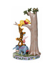 Disney ( Disney Traditions Figurine ) Winnie & Friends Tree