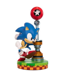 PVC Statue ( Sonic The Hedgehog )