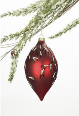 红色和白色桦木玻璃装饰