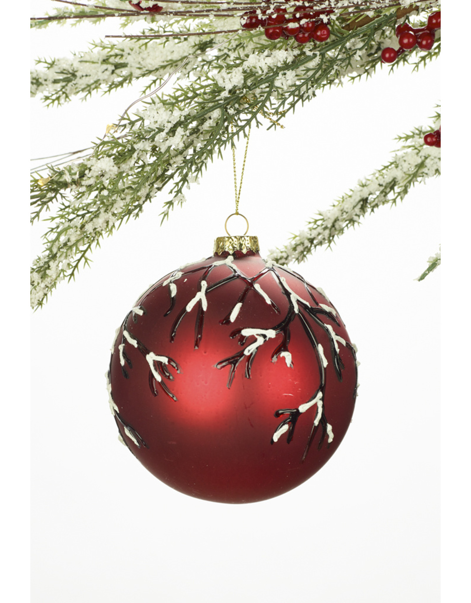 红色和白色桦木玻璃装饰