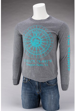 Gildan Compass Rose Long Sleeve Graphite