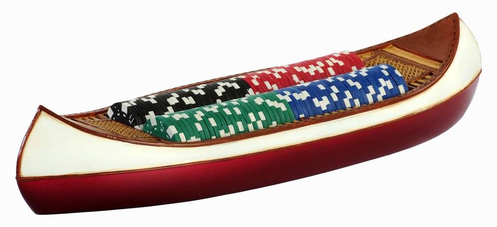 Canoe Poker Game