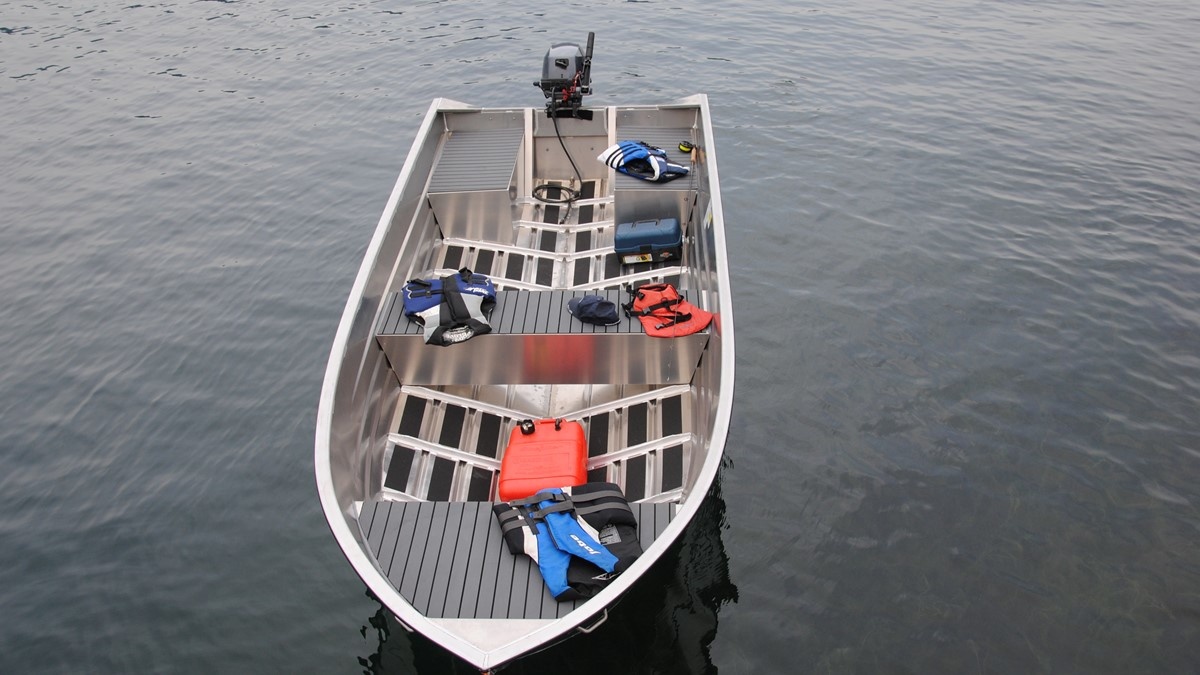 SWV14S Marlon 14' Aluminum Boat 15" Transom Just Liquid Sports