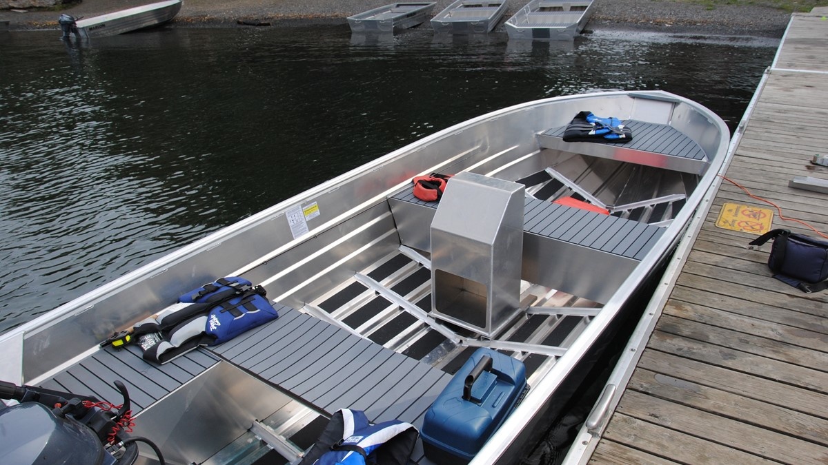 SWV14S Marlon 14' Aluminum Boat 15" Transom Just Liquid Sports