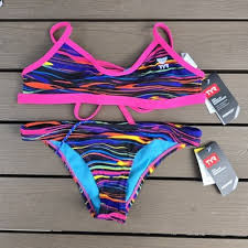 TYR Fresno Tieback Top w/ mini bikini bottoms