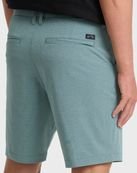 Billabong Crossfire Submersible 17" Amphibian Hybrid Shorts