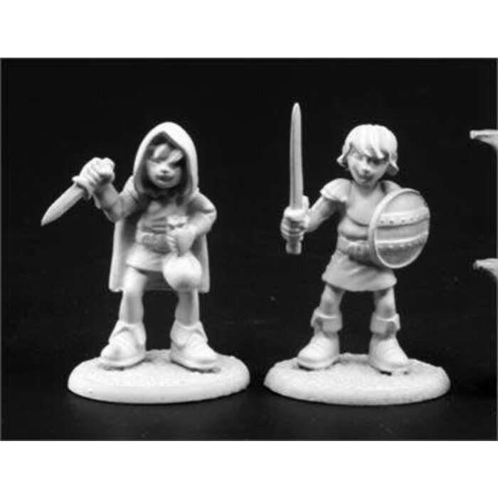 Reaper Miniatures Dark Heaven Legends: Townsfolk: Adventuring Kids II (2)