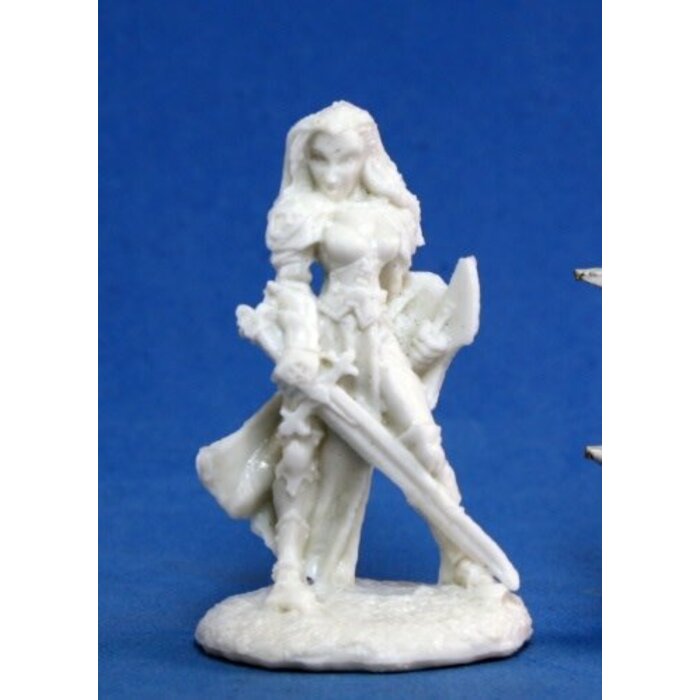 Reaper Miniatures Dark Heaven Bones: Finari, Female Paladin