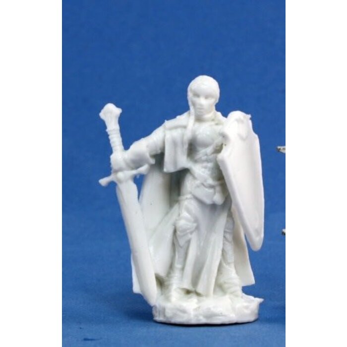 Reaper Miniatures Dark Heaven Bones: Isabeau Laroche, Paladin
